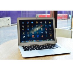 Apple MacBook Air 13 Mi 2013 Core i5 1.3GHz Turbo 2.6Ghz 4Go de RAM, 256 Go de stockage Flash, Intel HD 5000 1536Mo, 294 Cycles, OSX El Capitan Etat comme neuf